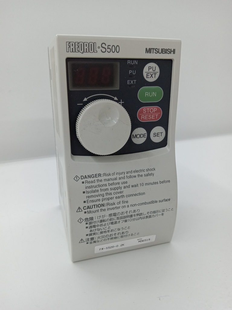 MITSUBISHI FR-S520-0.2K [2] S500 SERIES, INVERTER (0.2KW/3PH/240VAC)